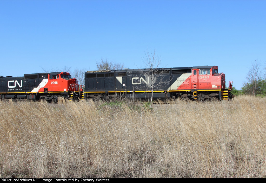 CN 2443